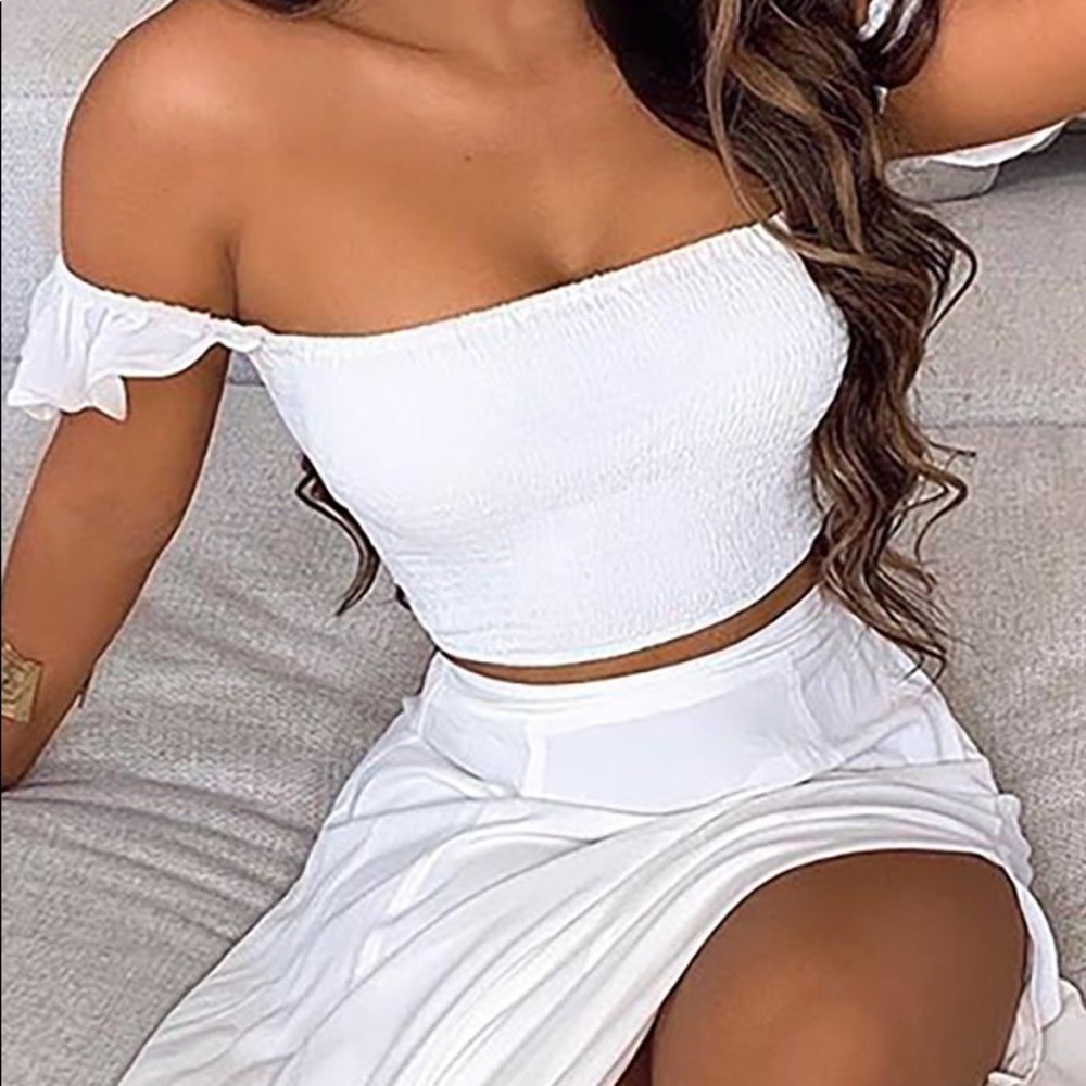 Set 🕊 - Picture 2 of 3